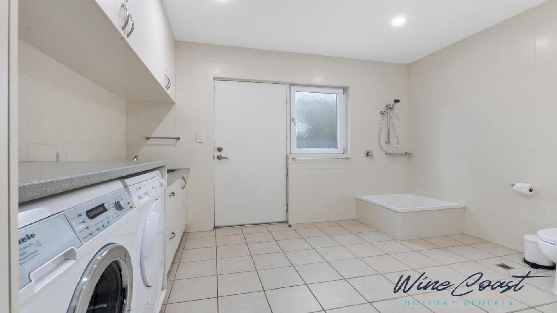 35 Degrees South By Wine Coast Holiday Rentals - Escape To The Fabulous 35 Degrees South By Wine Coast Holiday Rentals. Port Noarlunga Esterno foto